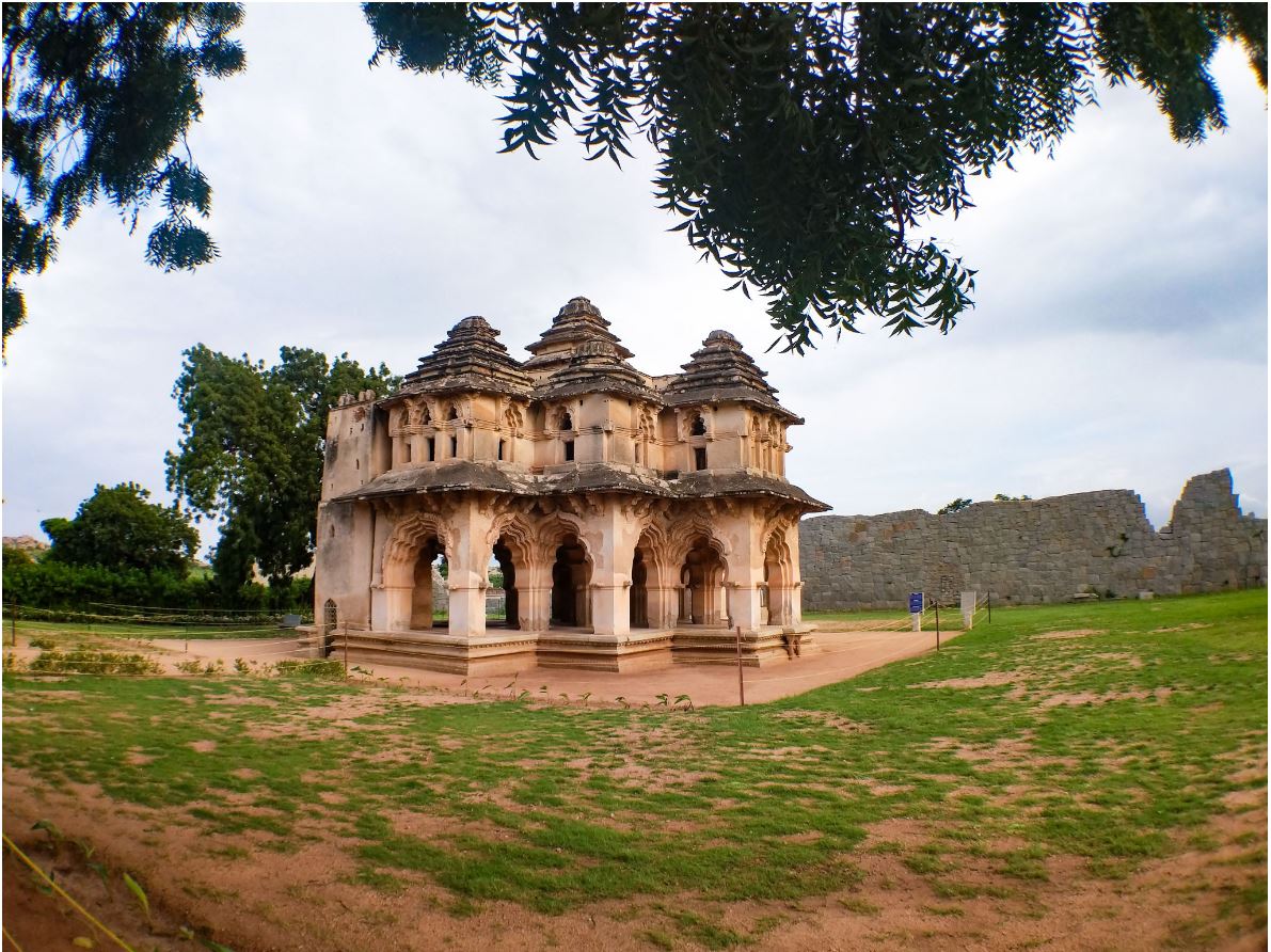 Lotus Mahal Hampi